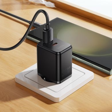 Зарядное устройство с быстрой зарядкой PD30W+QC3.0 и кабелем USB to Type-C HOCO C157A Type-C, USB Черный